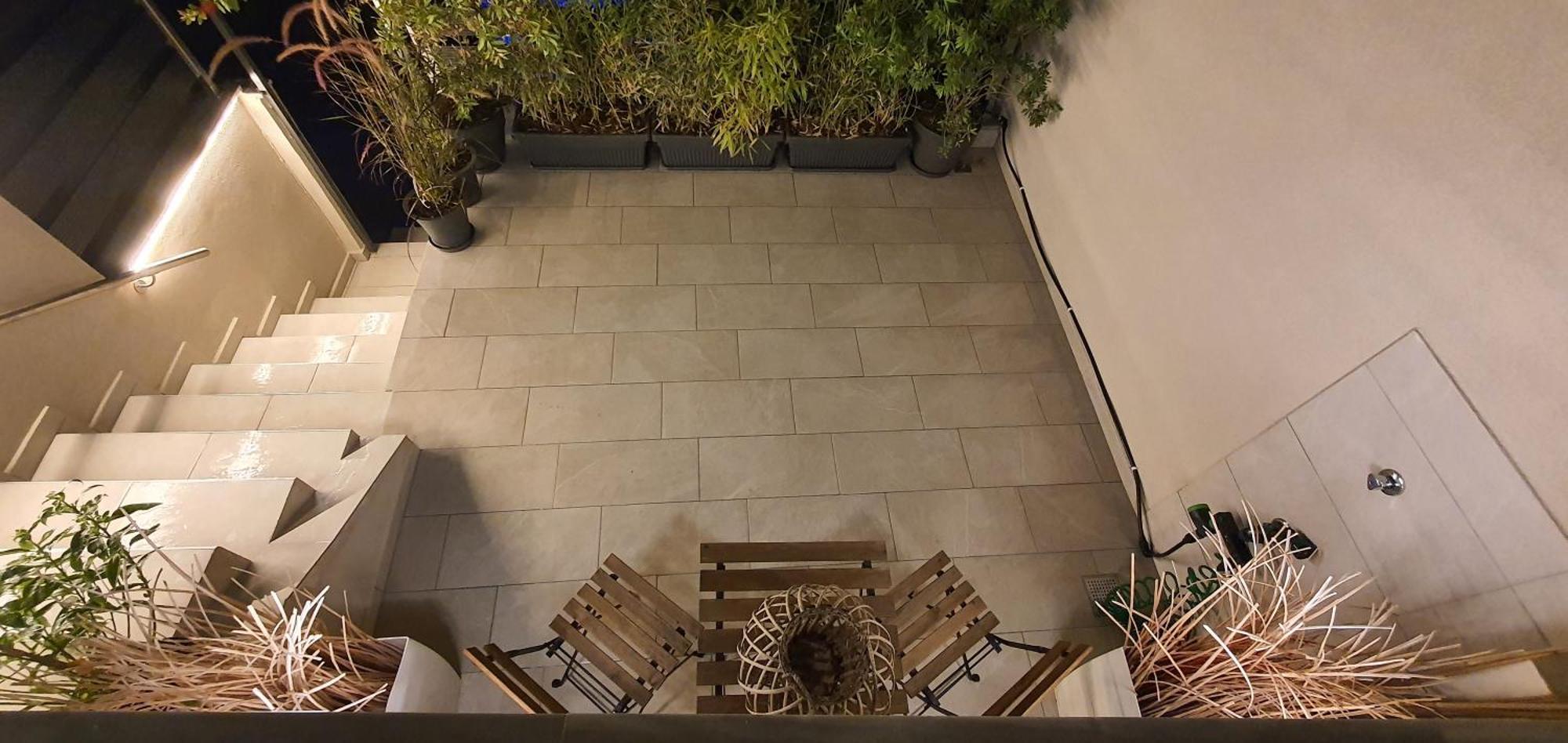 Balconya Apartment *