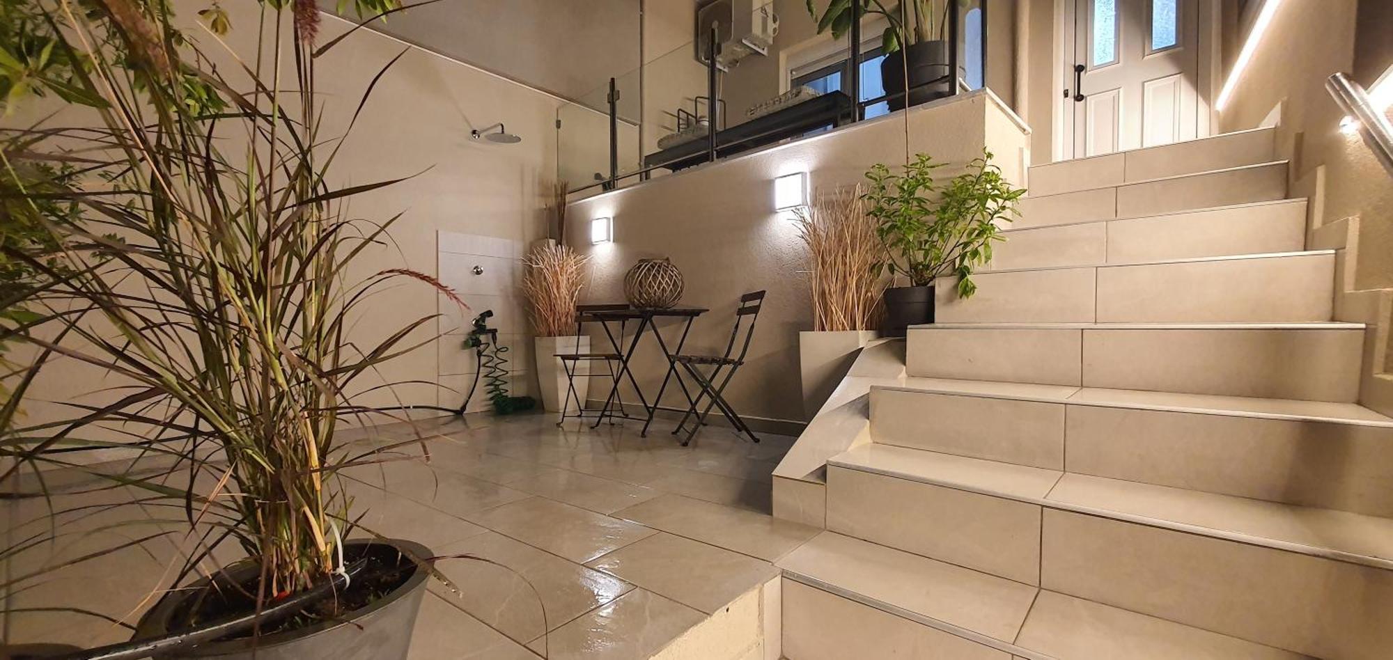 Balconya *